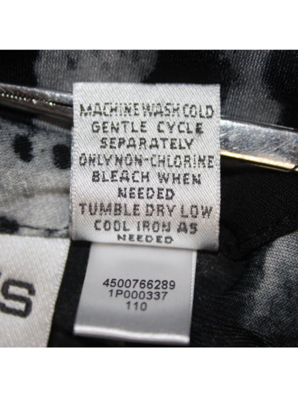 Chicos Dress Sz 1 Black White Animal Print Pockets Polyester Spandex Dress - Picture 8 of 11